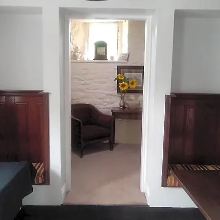 Holly Tree B&B-2