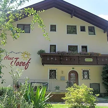 Haus Josef-3