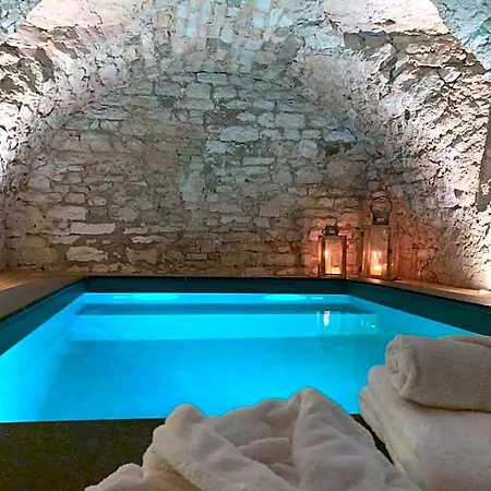 Chambres D'Hotes Du Chateau-2