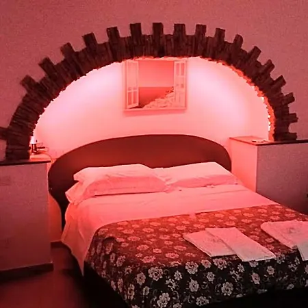 Enrica Barrani Room-2