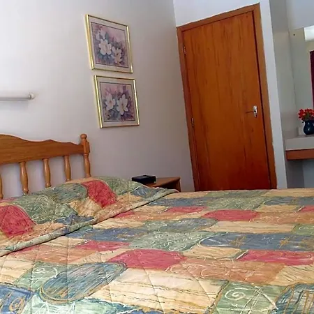 Breeze Motels-3