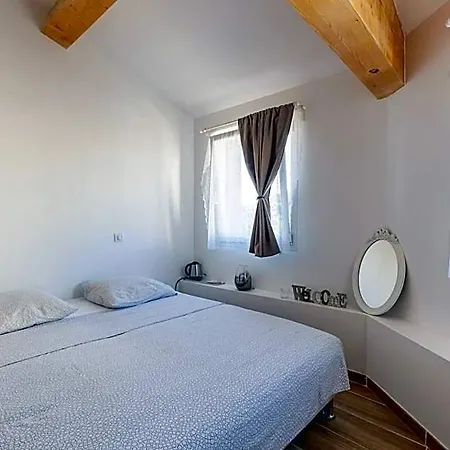 Alpinias Bed And Breakfast-2
