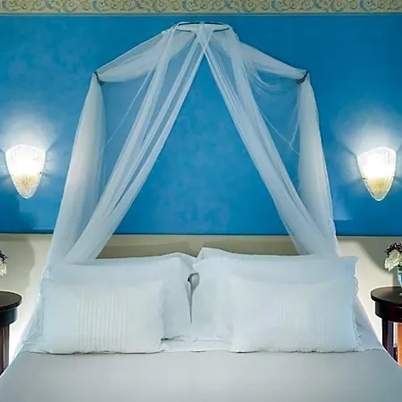 Hotel Apollo-3