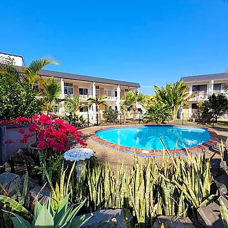 Tower Court Motel (Adults Only)-2