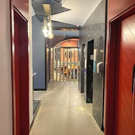 Afflon Hotels Loft City-3