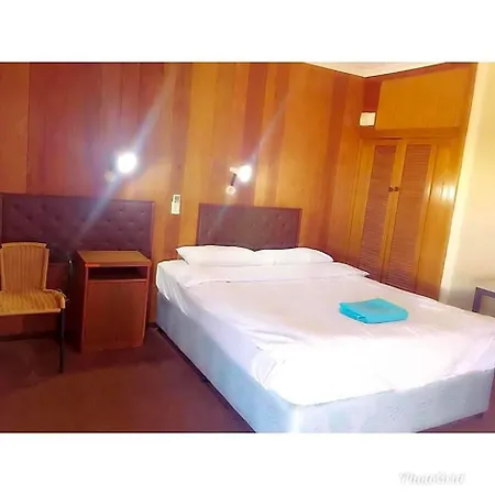 Meekatharra Hotel-2