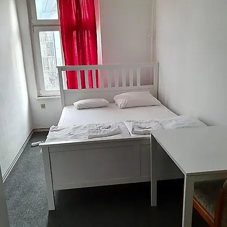 Maerkischer Hof Hotel-3