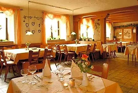 Hotel Gasthaus Roessle-3