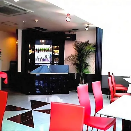 Arrow Hotel In Shinsaibashi 朝食無料サービス中-2