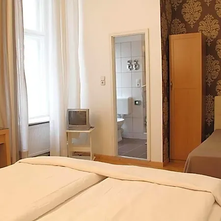 Hotel Garni Kleist am Kurfürstendamm-2