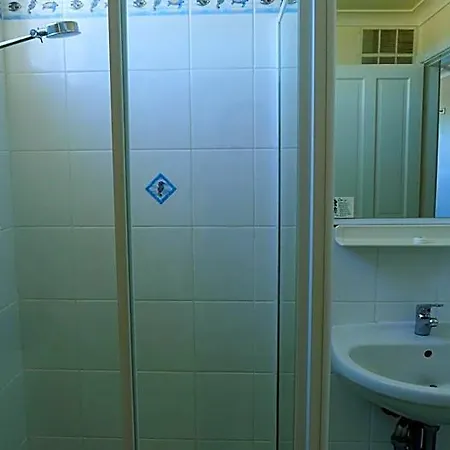 Watersedge Motel-3