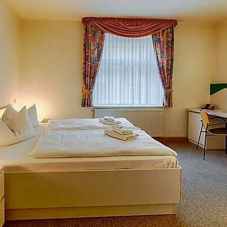Hotel Am Galgenberg-2