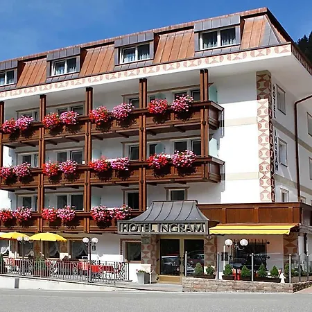 Hotel Ingram-3