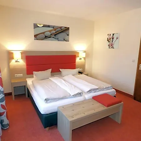 Hotel Strauss-3