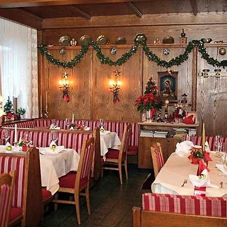 Hotel Edelweiss-3