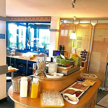 CREO Hotel Dessau-3