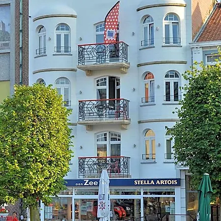 Hotel Aan Zee-3