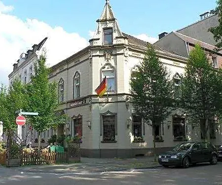 Stadt-Gut-Hotel Zum Rathaus-3