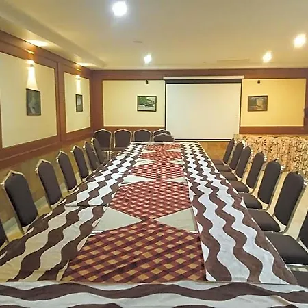 Hotel Royale Park-2