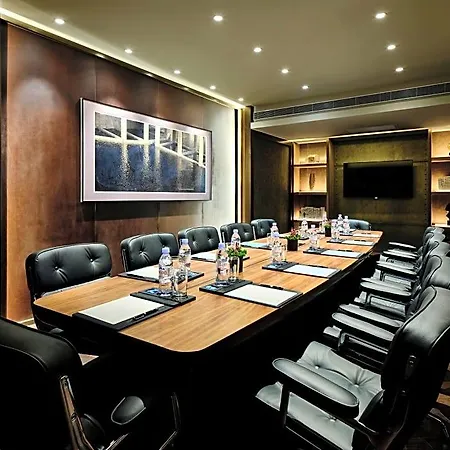 Intercontinental Hotels Shanghai Wonderland By Ihg-2