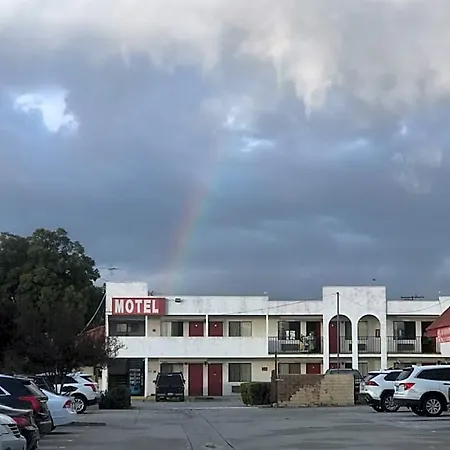 Eunice Plaza Motel-3