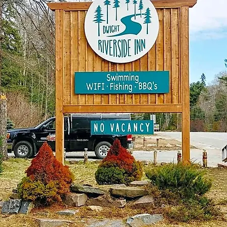 Dwight Riverside Inn-2