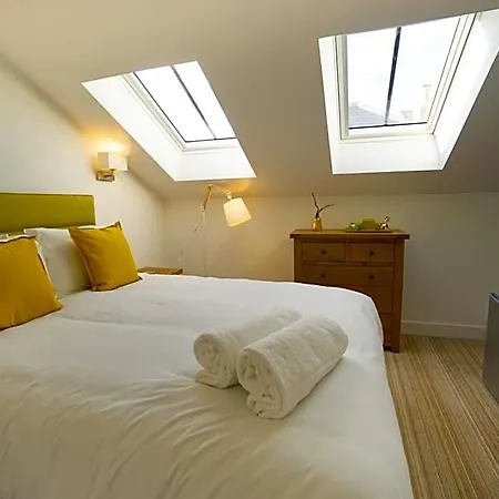 Largigi Rooms Centre Of Lyme Regis Close To The Beach And Town Centre-3
