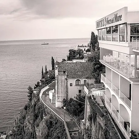 Hotel Voce Del Mare-2