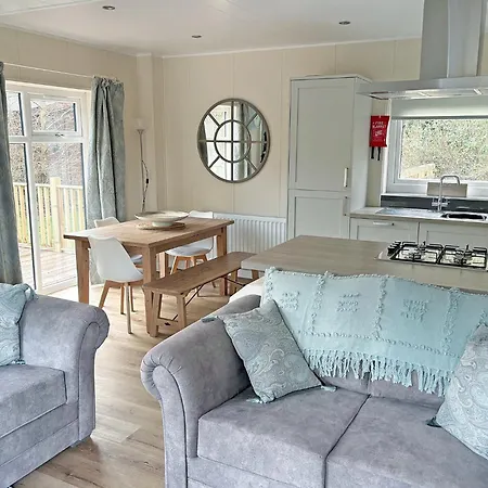 Meadows End Lodges-2