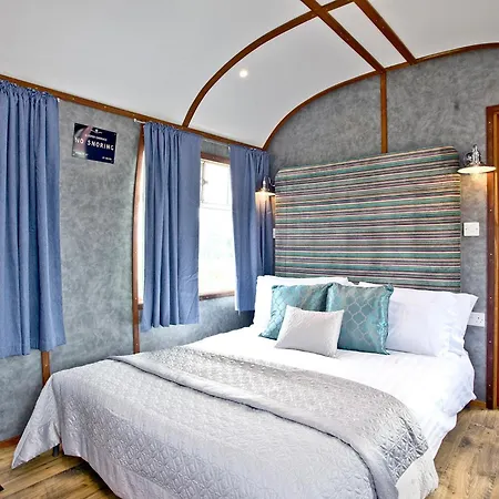 Brunel Boutique Holiday Park-3