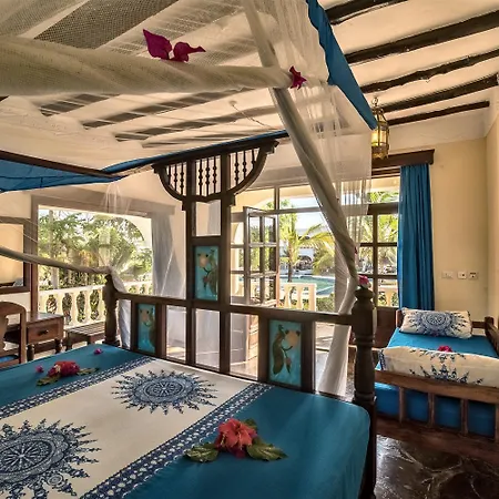 Jumbo Club Watamu-3