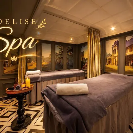 Madelise Palace Hotel & Travel-3