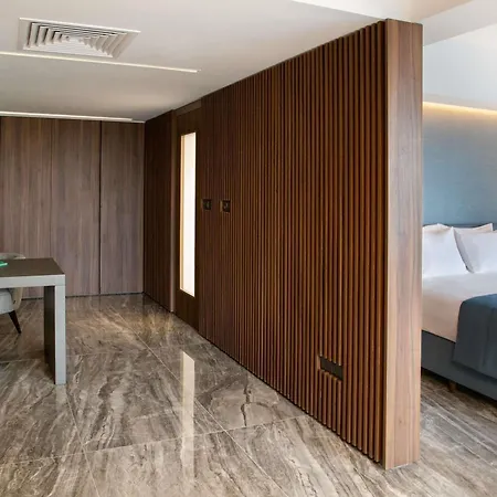 Mercure Larnaca Beach Resort-2