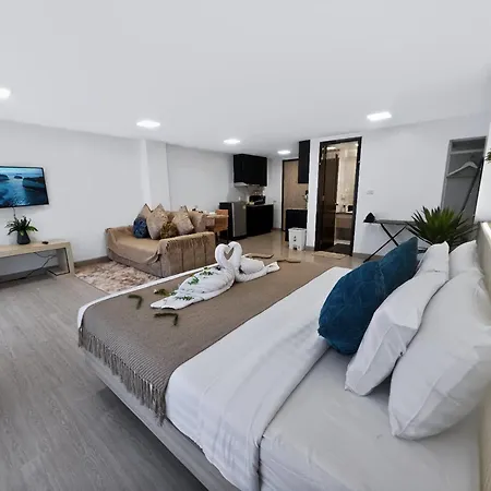 Dee Residence Phuket-3