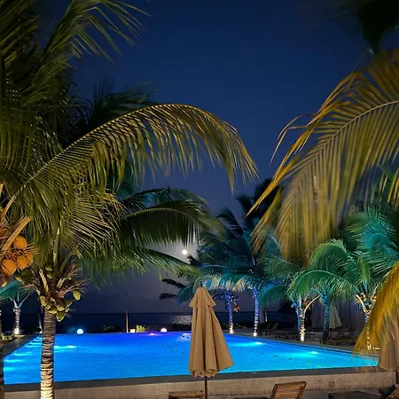 Infinity Beach Boutique Hotel & Spa-2