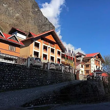 Yarlam Resort-2