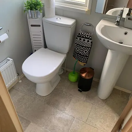 Seabreeze, Utopia, Walking Distance To Beach, 5 Star Shorefield Country Park, Milford On Sea, Shorefield Road, So41 0Lh, United Kingdom-2