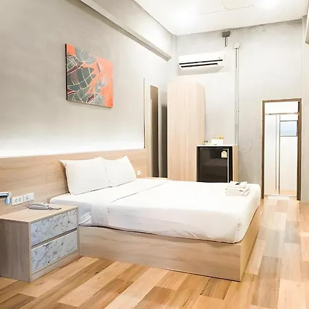 B2 Santitham Boutique & Budget Hotel-2