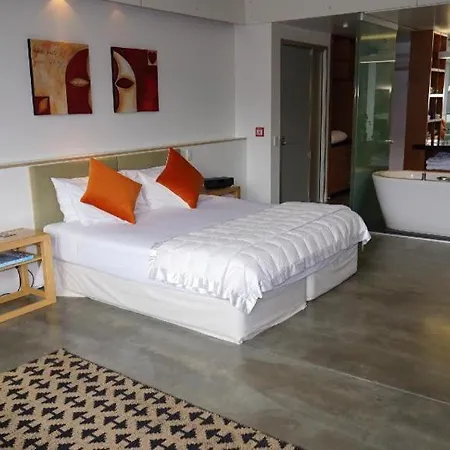The Arrow Hotel-3