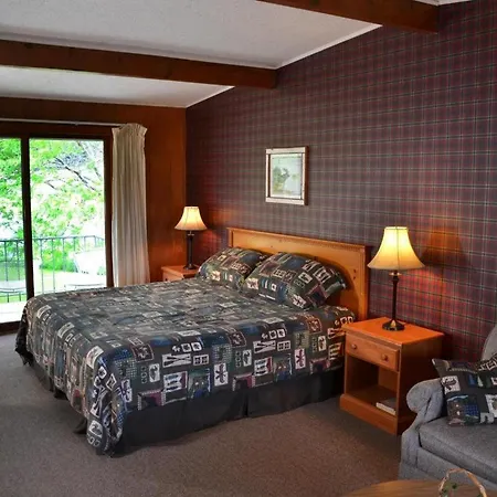 Birchwood Inn-2