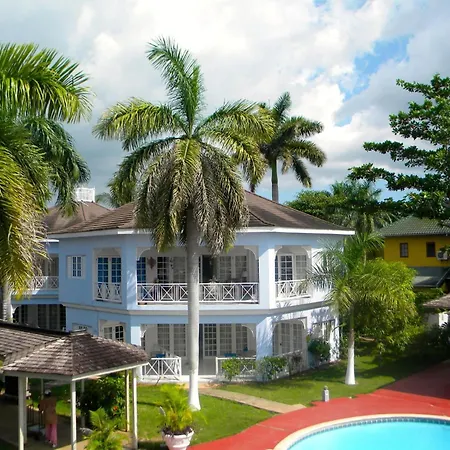 Beachcomber Club Resort-2