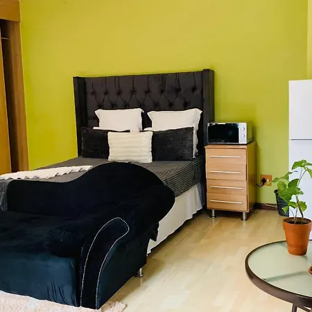 Esibayeni Guesthouse-2