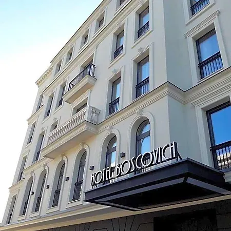 Boscovich Boutique Hotel-3