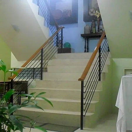 Zen Rooms Cordillera Family Vigan-3