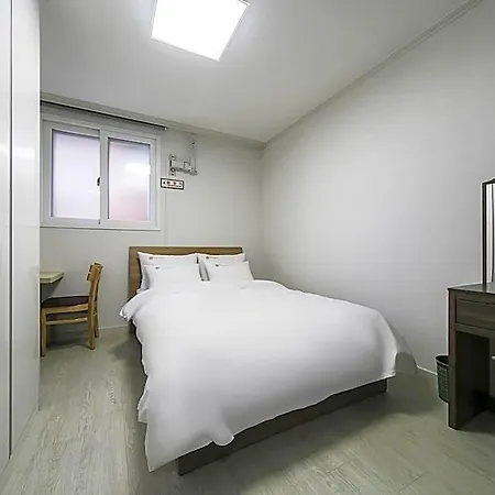 Js Hostel-3