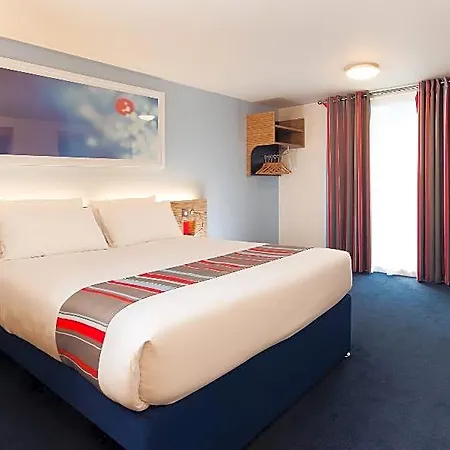 Travelodge London Wembley High Road-3