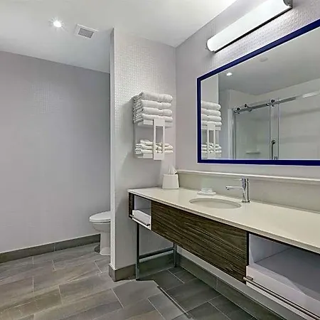Hampton Inn By Hilton Peterborough, Ontario-3
