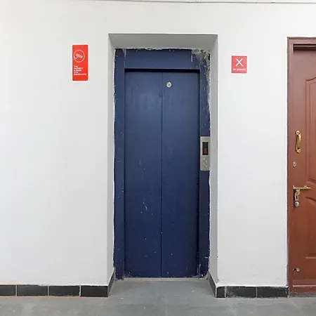 Oyo Flagship 14716 Omr Kelambakkam-2
