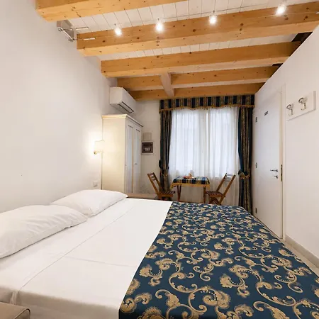 Flove' Rooms Venice-3