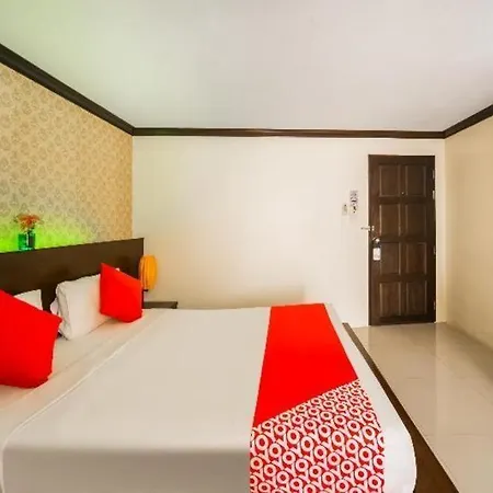 Oyo 232 Patong City Hometel-2